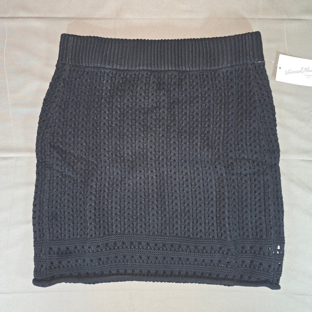 Universal Thread Black Knit Mini Skirt Crochet Style Ribbed Waist Size S NWT